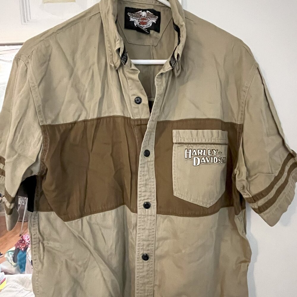 Harley Davidson Men's button up shirt